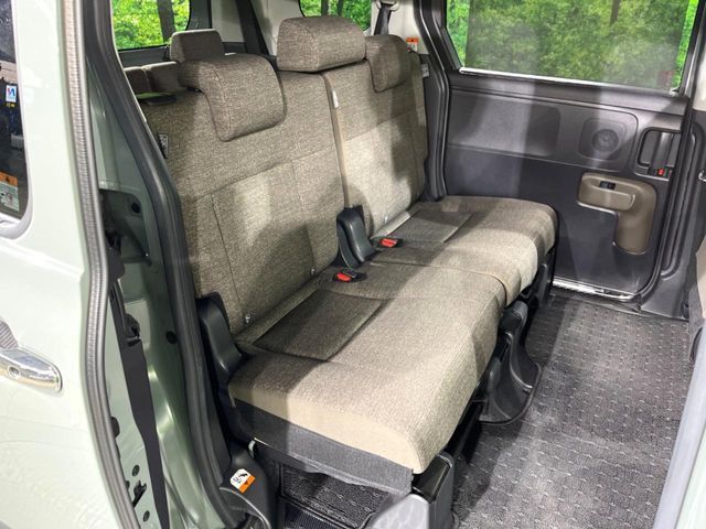 TOYOTA SIENTA HYBRID 2023