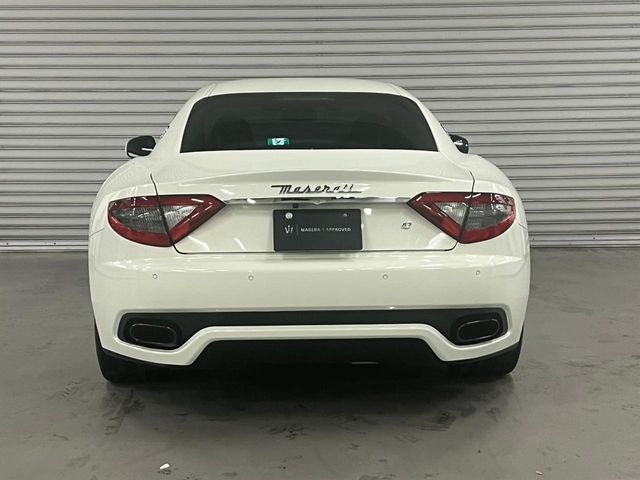 MASERATI MASERATI GRANTURISMO 2016