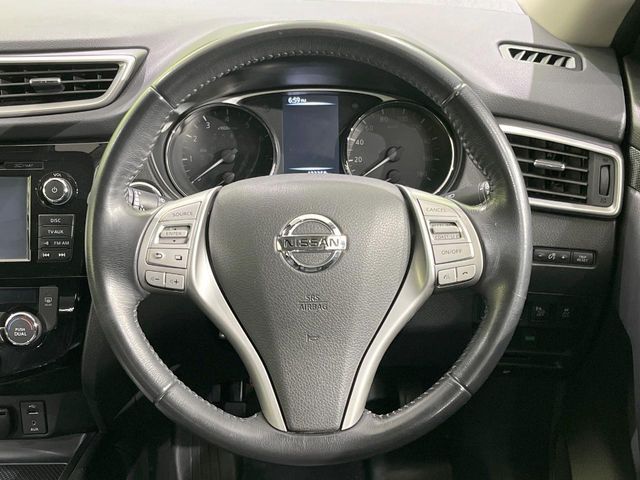 NISSAN X-TRAIL HYBRID 4WD 2016