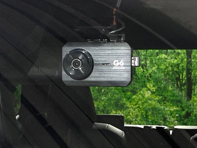 TOYOTA NOAH HYBRID 2023