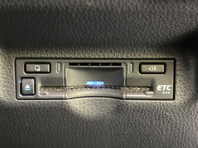 TOYOTA SIENTA HYBRID 2022