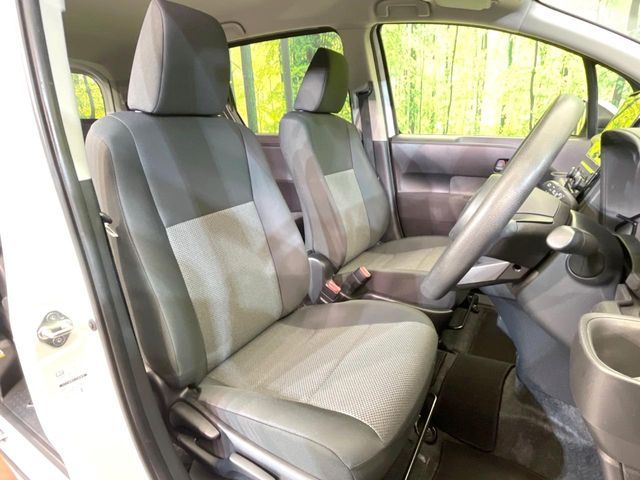 TOYOTA SIENTA HYBRID 2022