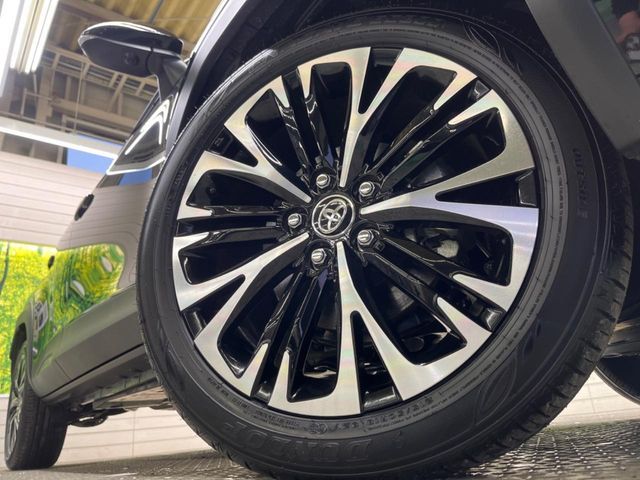 TOYOTA YARIS CROSS HYBRID 2025