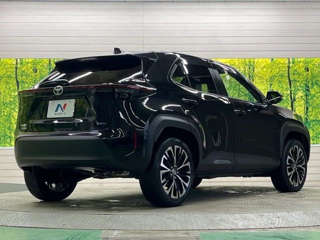 TOYOTA YARIS CROSS HYBRID 2025