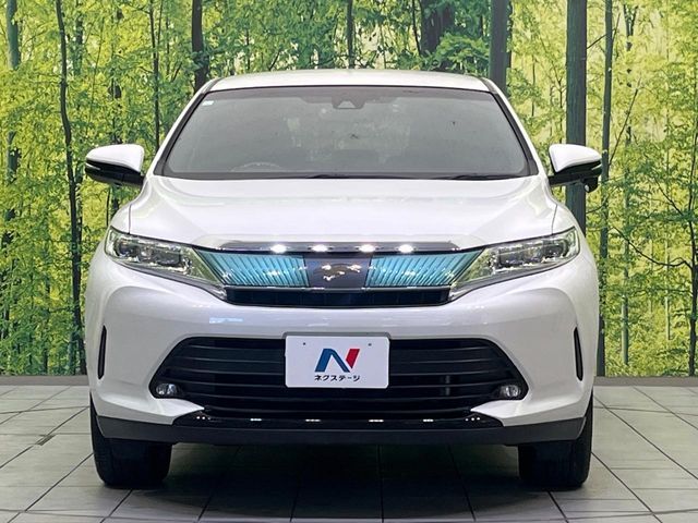 TOYOTA HARRIER 2WD 2017