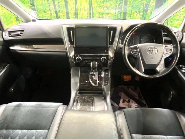 TOYOTA ALPHARD 2016