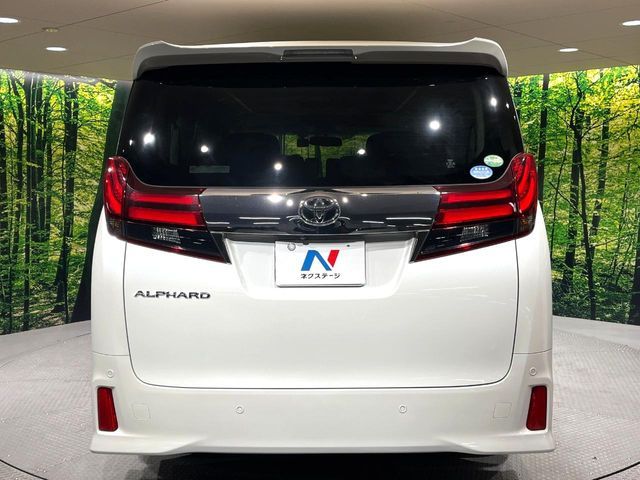 TOYOTA ALPHARD 2016