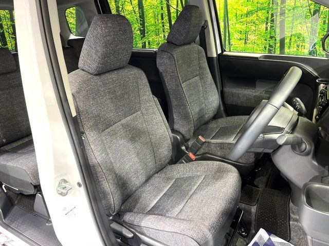 TOYOTA SIENTA HYBRID 2025