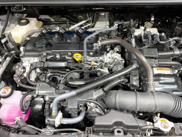 TOYOTA SIENTA HYBRID 2025