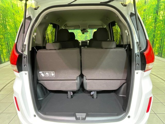 HONDA FREED HYBRID 2023