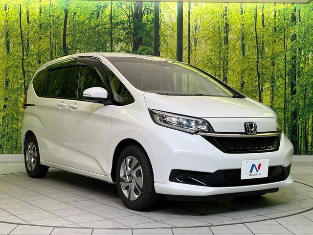 HONDA FREED HYBRID 2023