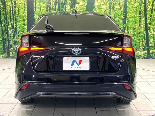 TOYOTA PRIUS 2020