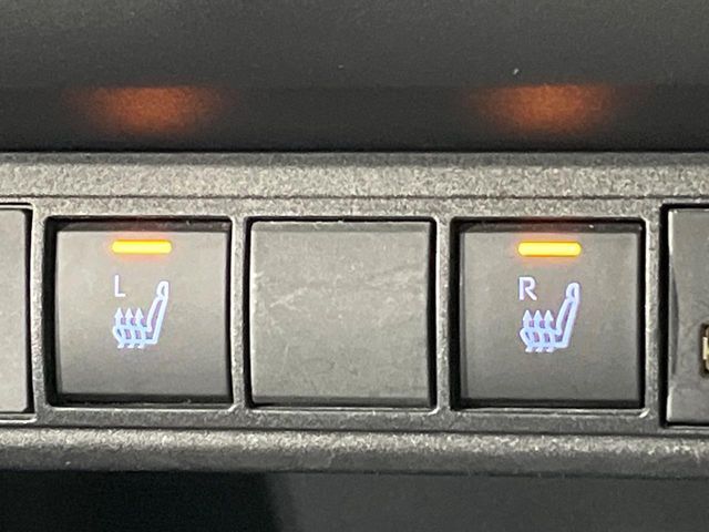 TOYOTA YARIS CROSS HYBRID 2023