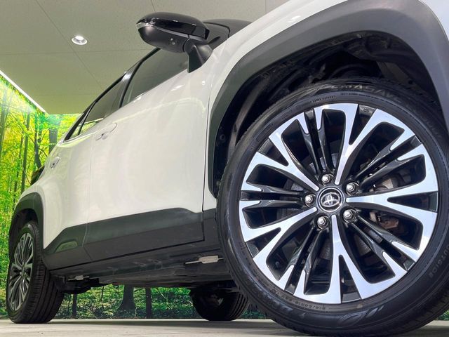 TOYOTA YARIS CROSS HYBRID 2023