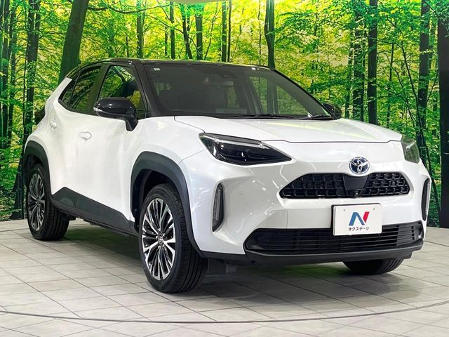 TOYOTA YARIS CROSS HYBRID 2023
