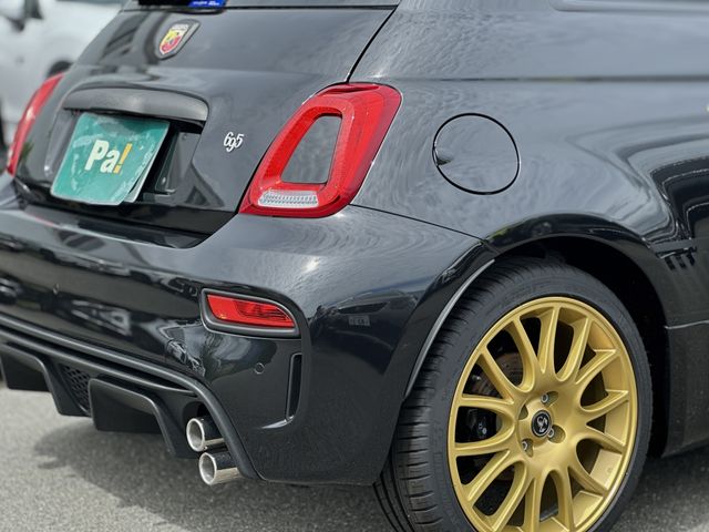 FIAT ABARTH 695 2024