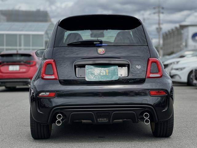 FIAT ABARTH 695 2024