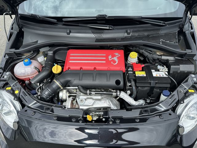 FIAT ABARTH 695 2024