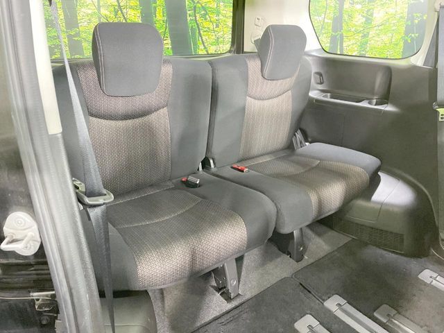NISSAN SERENA  WG 4WD 2014