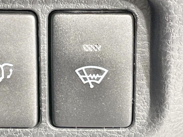 TOYOTA HARRIER 4WD 2016