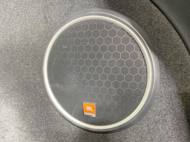 TOYOTA HARRIER 4WD 2016