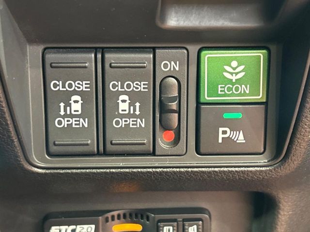 HONDA ODYSSEY e:HEV 2021