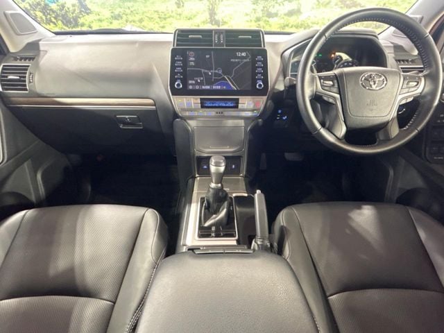 TOYOTA LANDCRUISER PRADO 2023