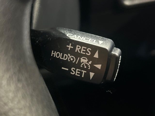 TOYOTA LANDCRUISER PRADO 2023