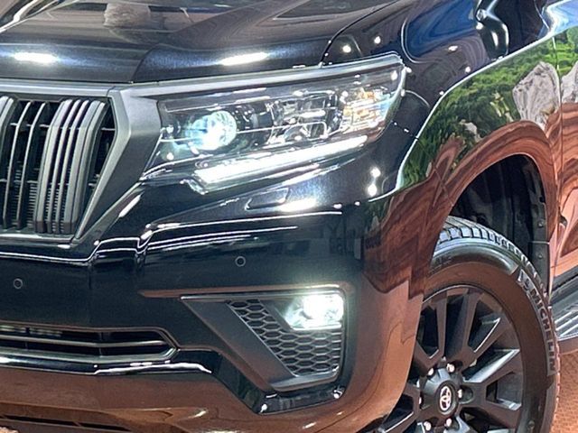 TOYOTA LANDCRUISER PRADO 2023