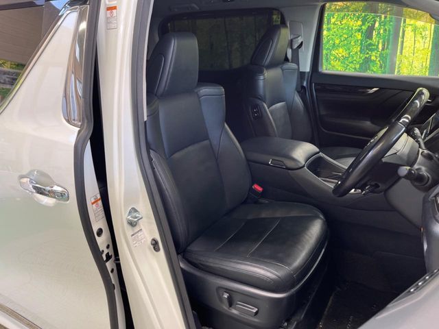 TOYOTA VELLFIRE 2018