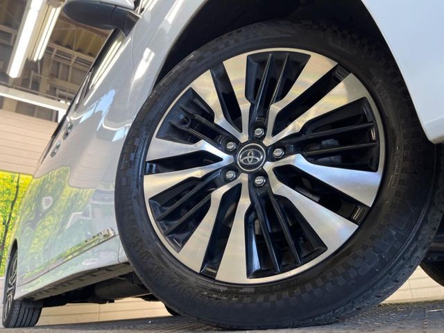 TOYOTA VELLFIRE 2018