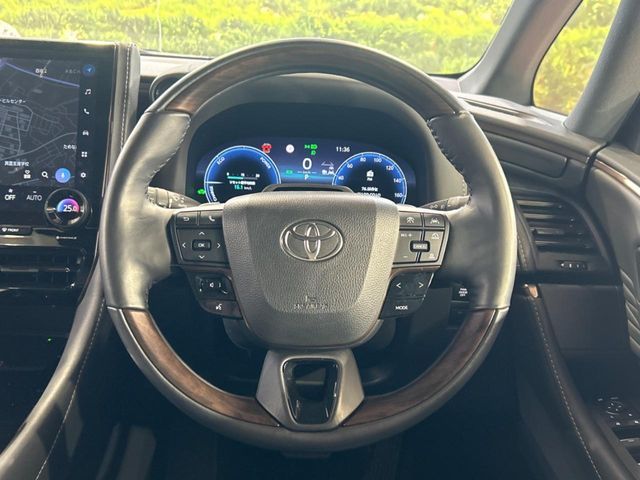TOYOTA ALPHARD hybrid 2025