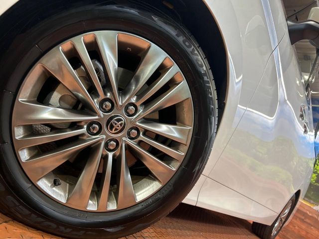 TOYOTA ALPHARD hybrid 2025