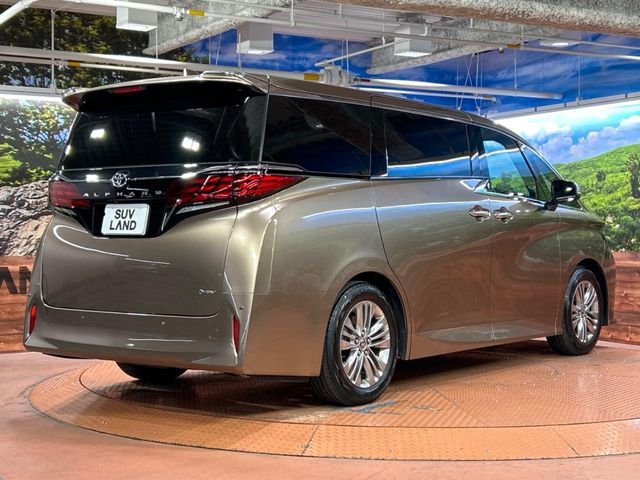 TOYOTA ALPHARD hybrid 2024