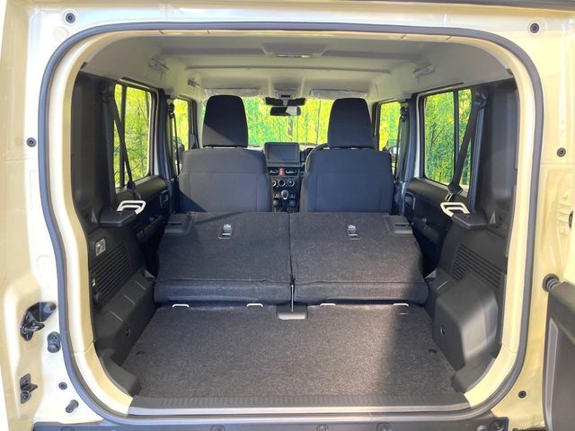 SUZUKI JIMNY NOMADE 2025