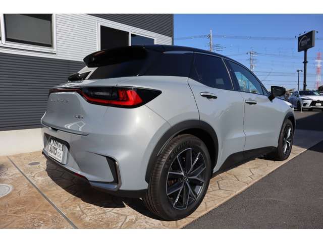 TOYOTA LEXUS LBX 2024