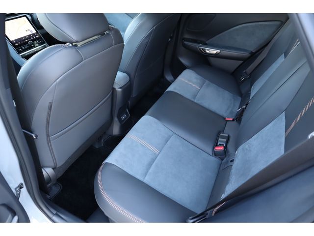 TOYOTA LEXUS LBX 2024