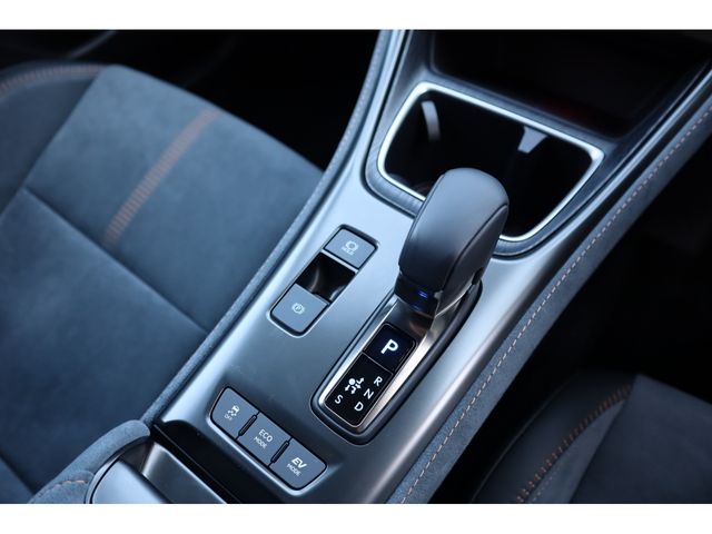 TOYOTA LEXUS LBX 2024