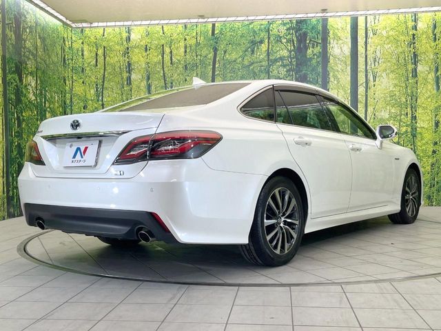 TOYOTA CROWN sedan hybrid 2019