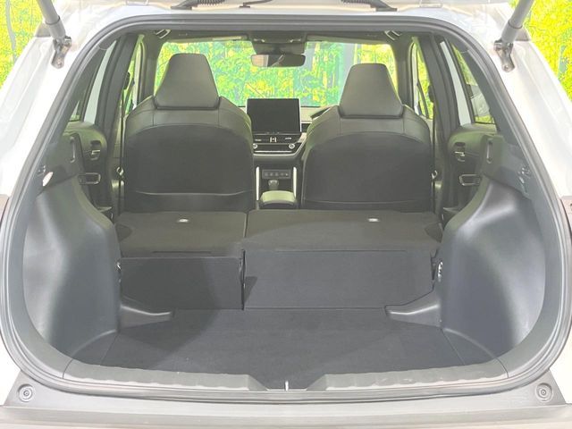 TOYOTA COROLLA CROSS HYBRID 2025