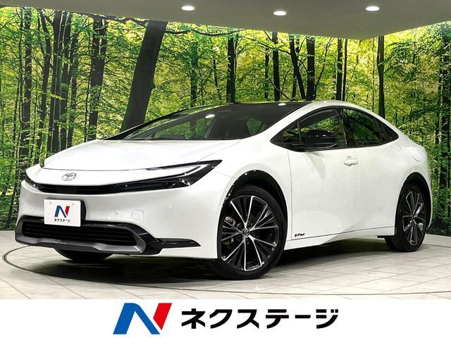 TOYOTA PRIUS 4WD 2025