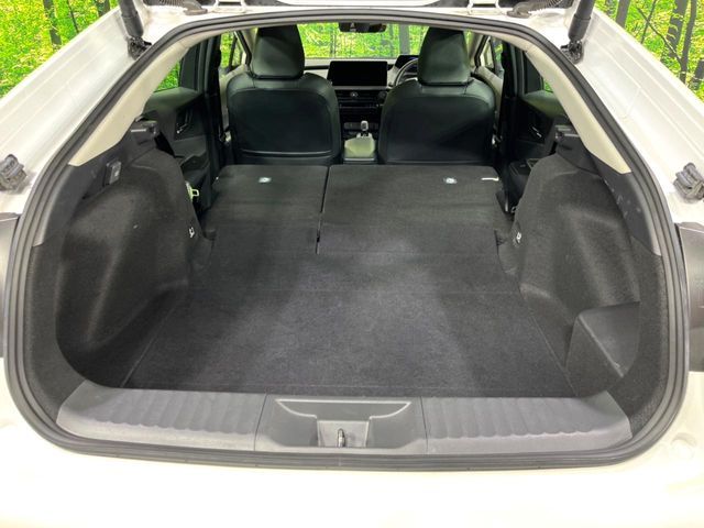 TOYOTA PRIUS 4WD 2025