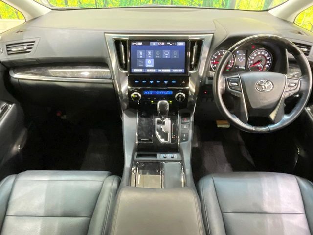 TOYOTA ALPHARD 2019