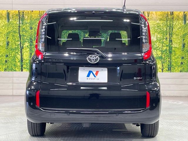 TOYOTA SIENTA HYBRID 2025