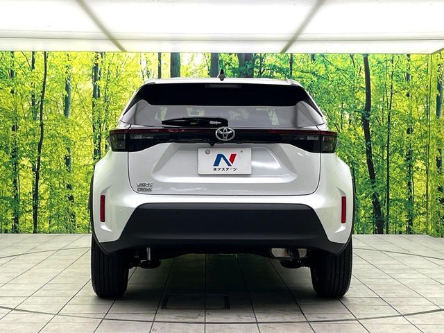 TOYOTA YARIS CROSS 2025