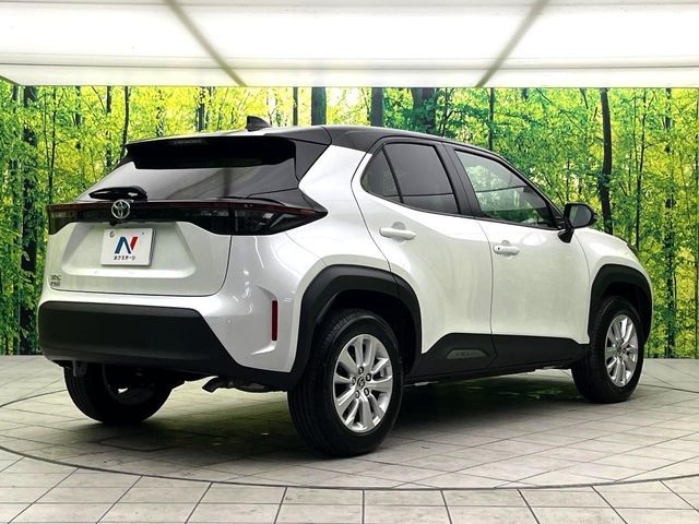 TOYOTA YARIS CROSS 2025
