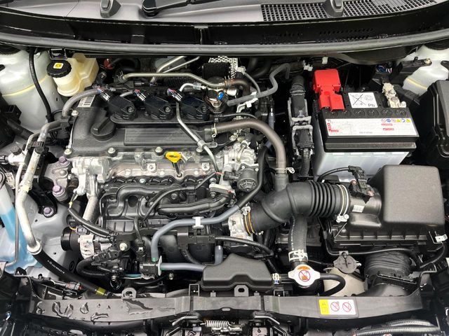 TOYOTA YARIS CROSS 2025