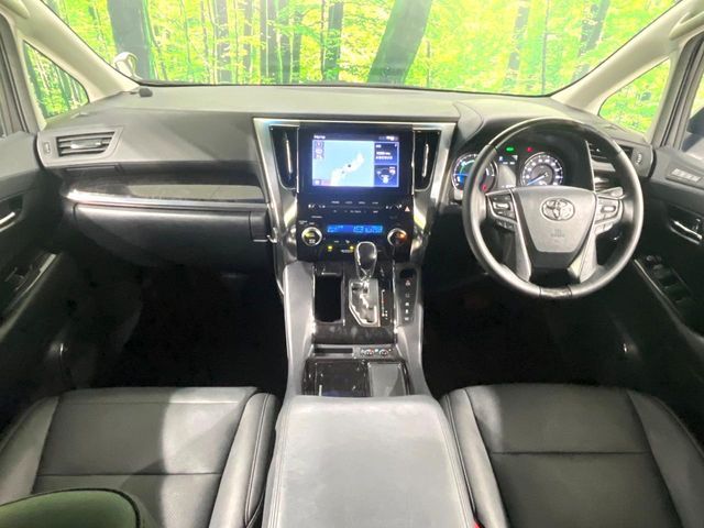 TOYOTA ALPHARD hybrid 4WD 2022