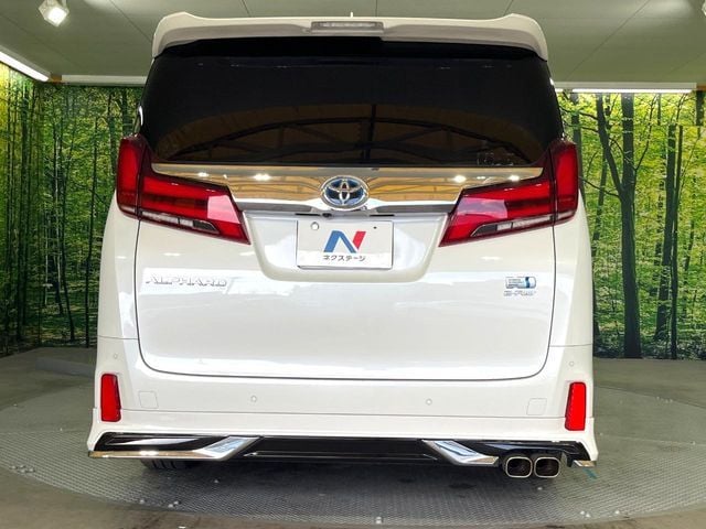 TOYOTA ALPHARD hybrid 4WD 2022