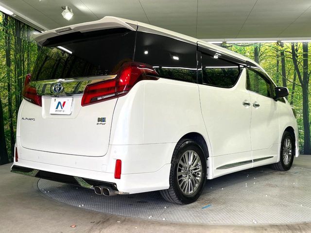 TOYOTA ALPHARD hybrid 4WD 2022
